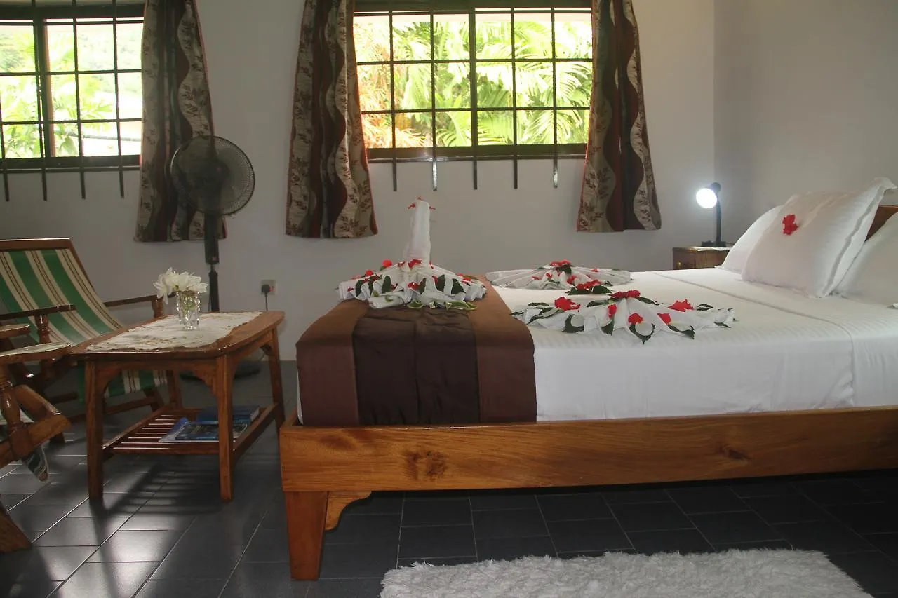 ** Frühstückspension Daniella's Bungalows Bel Ombre Seychellen