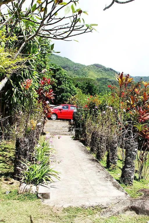 Daniella'S Bungalows Bel Ombre