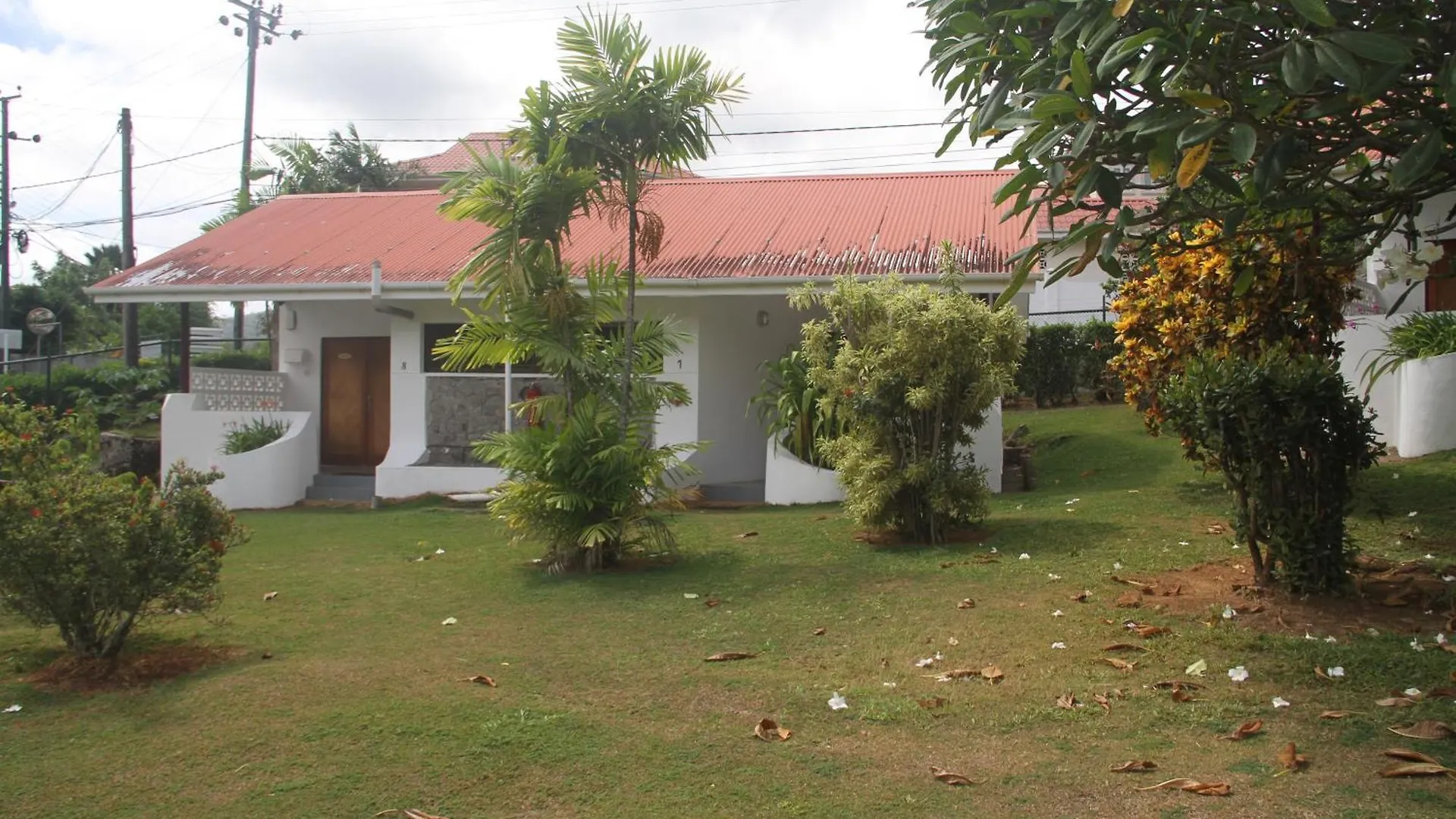 Bed & Breakfast Daniella'S Bungalows Bel Ombre